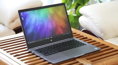 Xiaomi Mi Notebook Air 13.3" Enhanced Edition (Intel Core i5 8GB DDR4 256GB SSD)